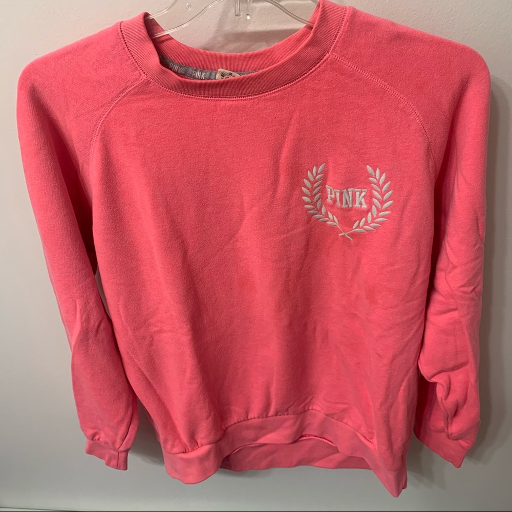 VS PINK crewneck sweatshirt
